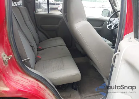 2005 Jeep Liberty Sport из США, поврежденный, VIN 1J4GL48K45W603390